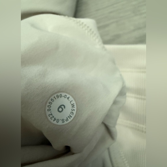 Lululemon Dance Studio Mid Rise Jogger Size 6 - Picture 7 of 7